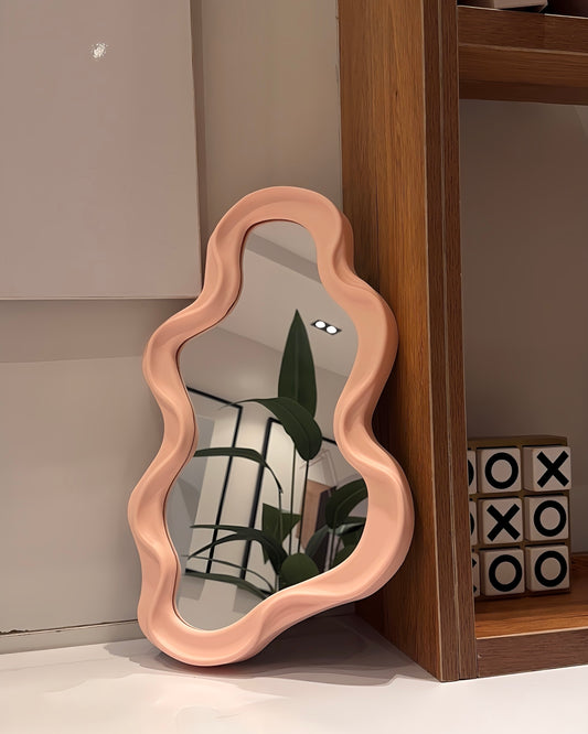 Abstract Curve Mirror