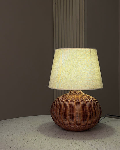 Cove Woven Lamp
