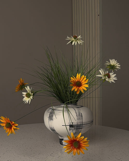 Sumi Globe Vase