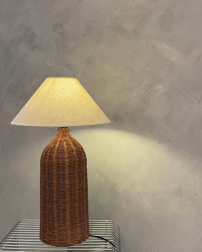 Cove Woven Lamp