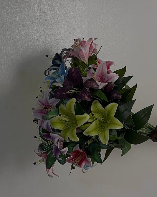 Signature Lily Stem