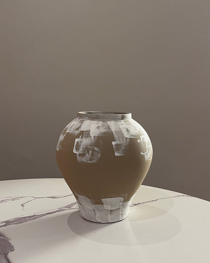 Dune Brush Vase