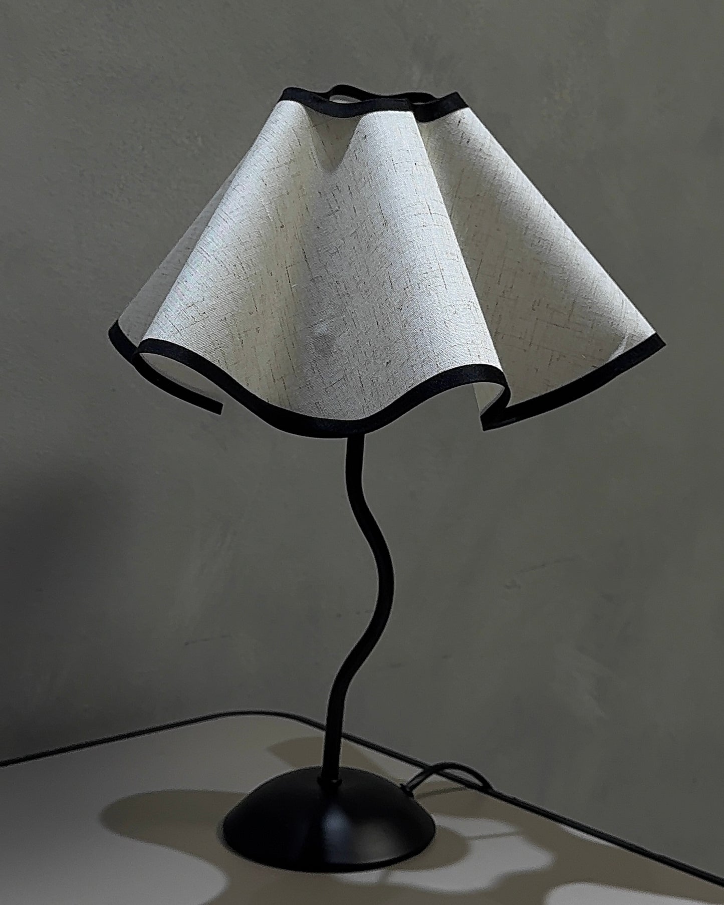 Ripple Shade Lamp