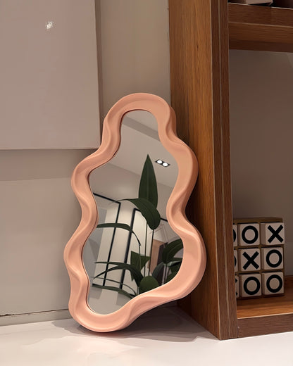 Abstract Curve Mirror