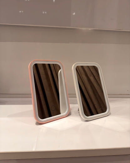 Portable LED Mirror
