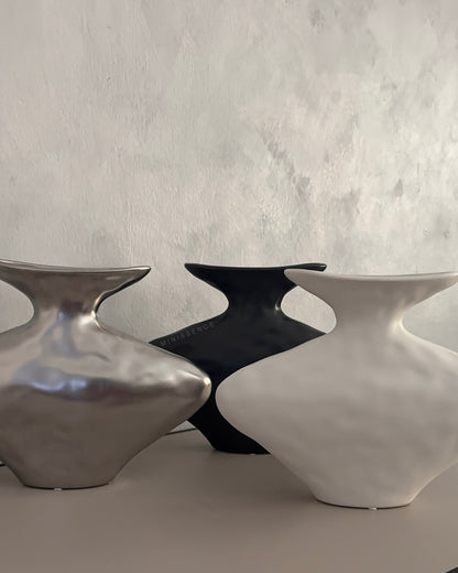 Flux Curve Vase