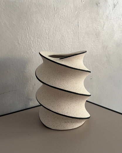 Linear Swirl Vase